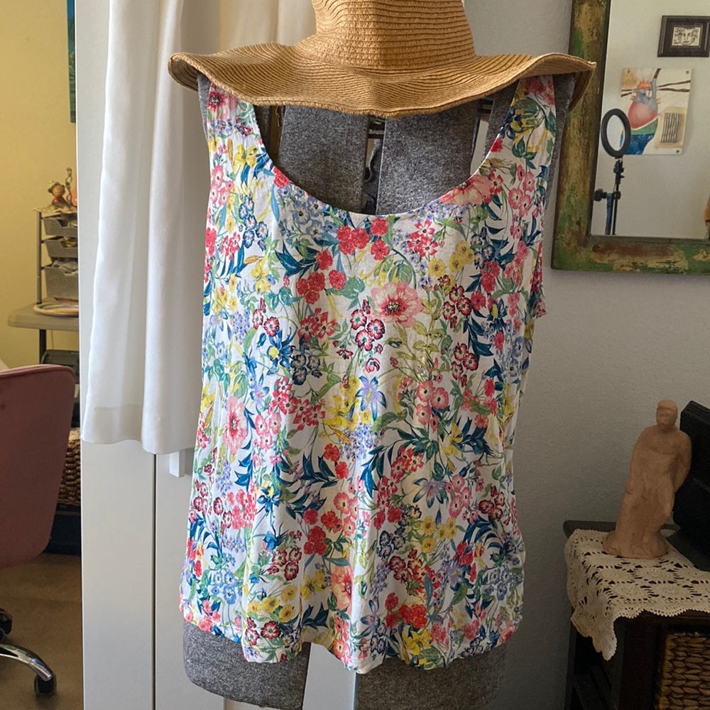 H&M Oversized Floral Tank Top L